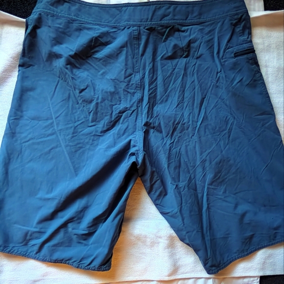Men's PATAGONIA BOARD SHORTS BLUE SIZE 34 OUTDOOR HIKING SUMMER GORPCORP SURF - Picture 2 of 7